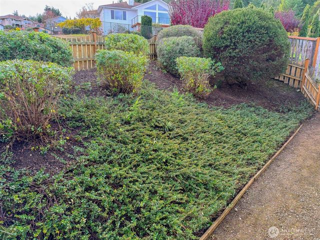 31 Opal Lane, Sequim, WA 98382