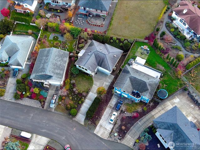 31 Opal Lane, Sequim, WA 98382