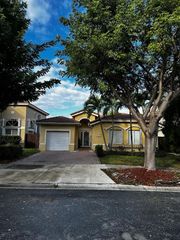 4444 NW 109th Psge, Doral, FL 33178