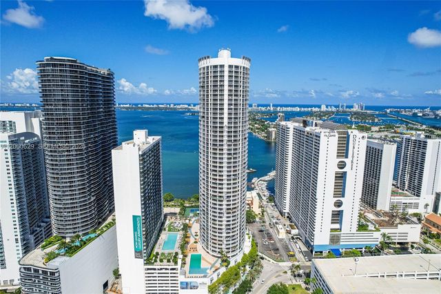 1750 N Bayshore Dr 1602, Miami, FL 33132