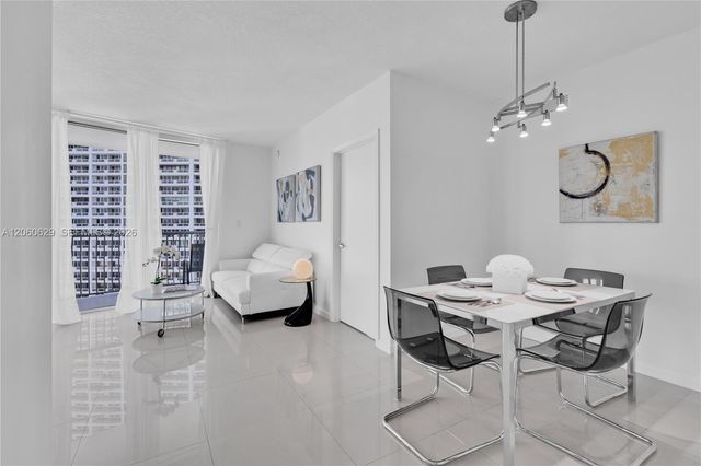 1750 N Bayshore Dr 1602, Miami, FL 33132