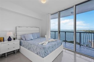 1750 N Bayshore Dr 1602, Miami, FL 33132