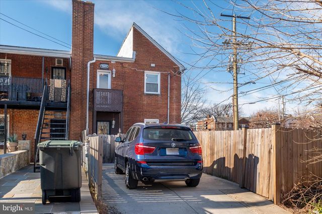 5049 NORTH CAPITOL ST NE, Washington, DC 20011