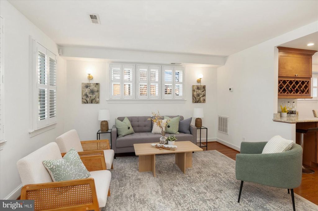 5049 NORTH CAPITOL ST NE, Washington, DC 20011