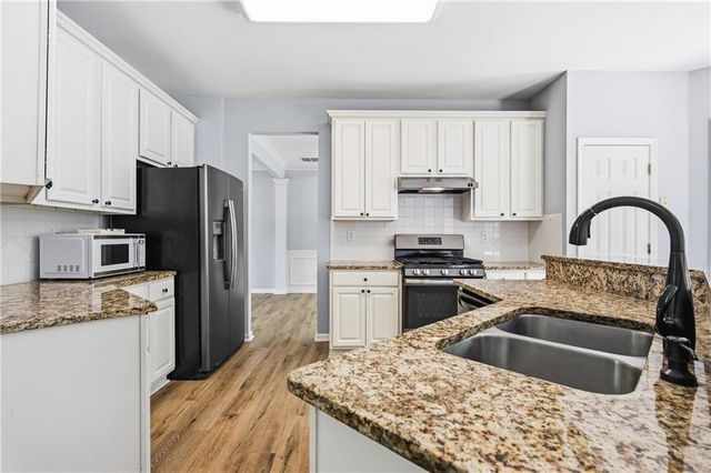 3939 Berwick Farms Drive, Duluth, GA 30096