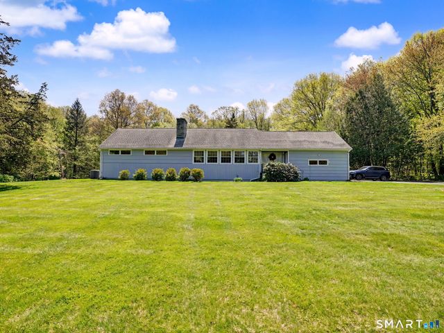 65 Banks Road, Easton, CT 06612