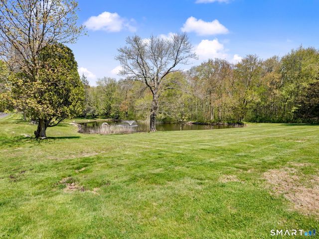 65 Banks Road, Easton, CT 06612