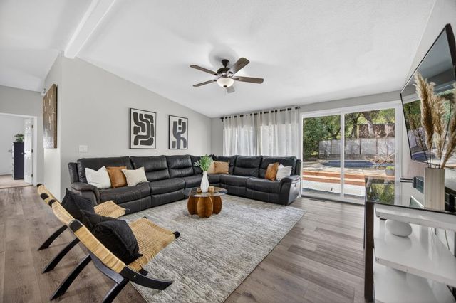 3287 Country Club Dr, Cameron Park, CA 95682