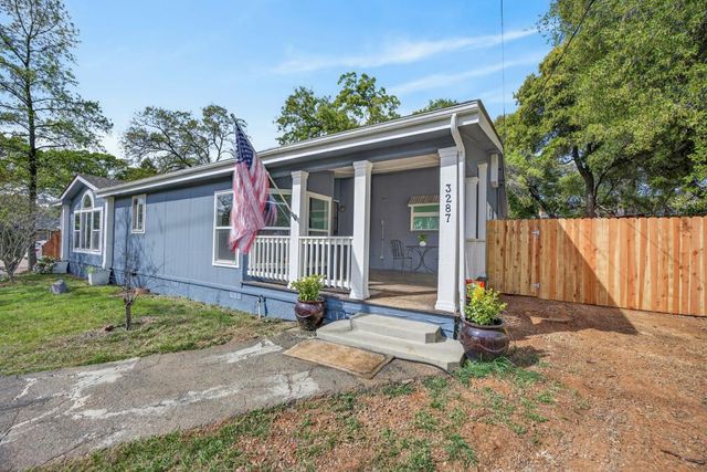 3287 Country Club Dr, Cameron Park, CA 95682