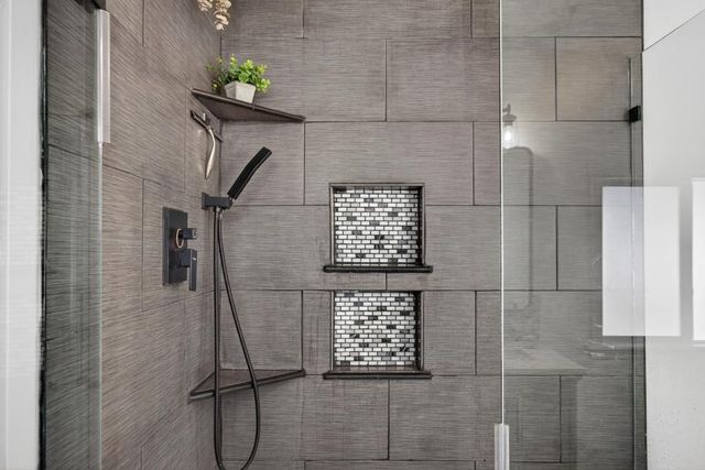 3287 Country Club Dr, Cameron Park, CA 95682