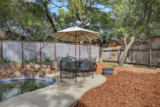 3287 Country Club Dr, Cameron Park, CA 95682