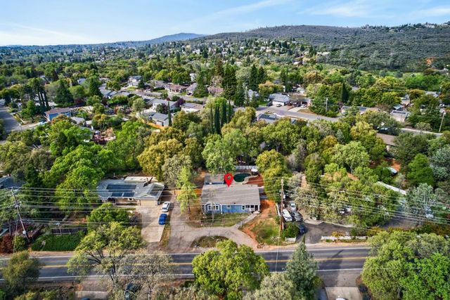 3287 Country Club Dr, Cameron Park, CA 95682