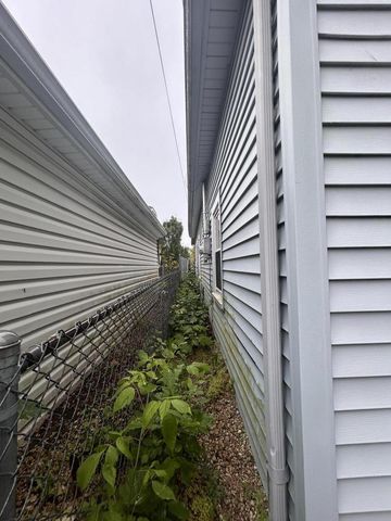 2810 20th STREET, Racine, WI 53403