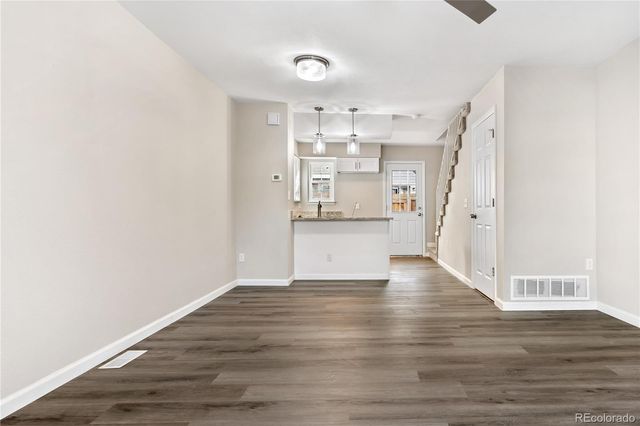 1811 S Quebec Way 151, Denver, CO 80231