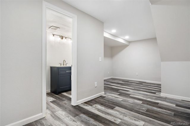 1811 S Quebec Way 151, Denver, CO 80231