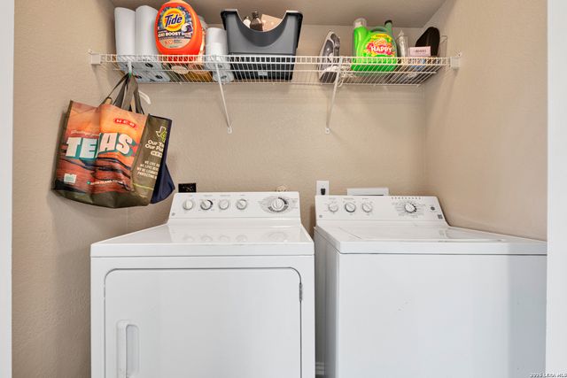 6603 Dancing Ct, San Antonio, TX 78244