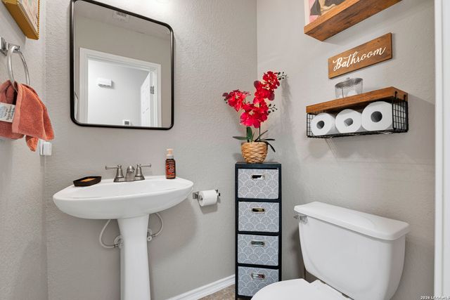 6603 Dancing Ct, San Antonio, TX 78244