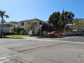 579 Levering Avenue 579, Westwood Century City, CA 90024