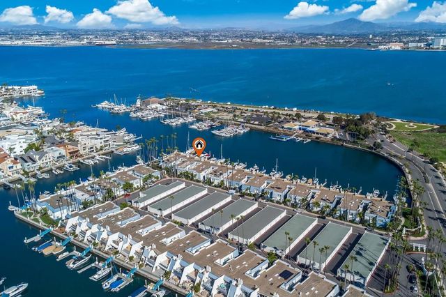 38 Antigua Ct, Coronado, CA 92118