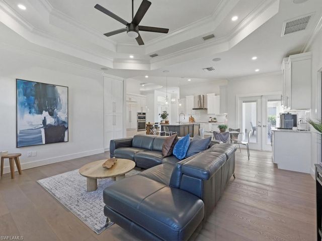 10925 Parnu ST, Naples, FL 34109