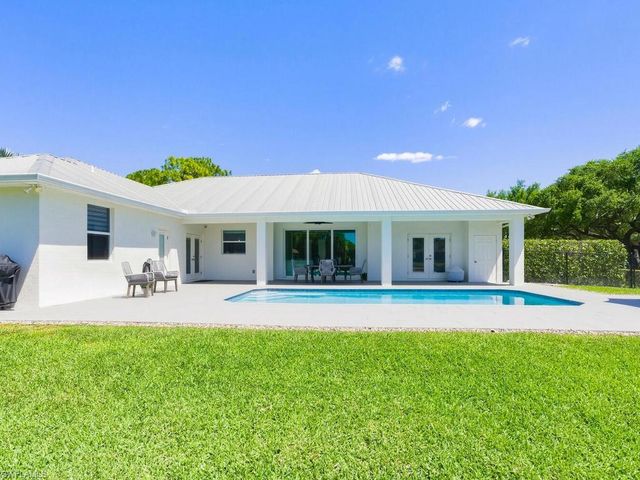 10925 Parnu ST, Naples, FL 34109