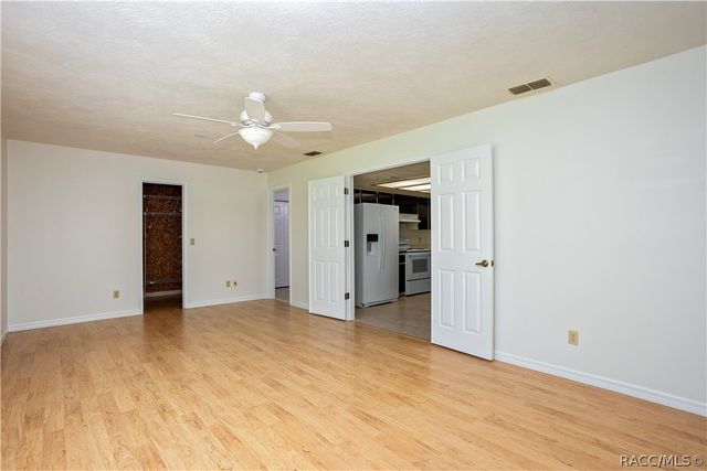 1600 Ivorywood Drive, Beverly Hills, FL 34465