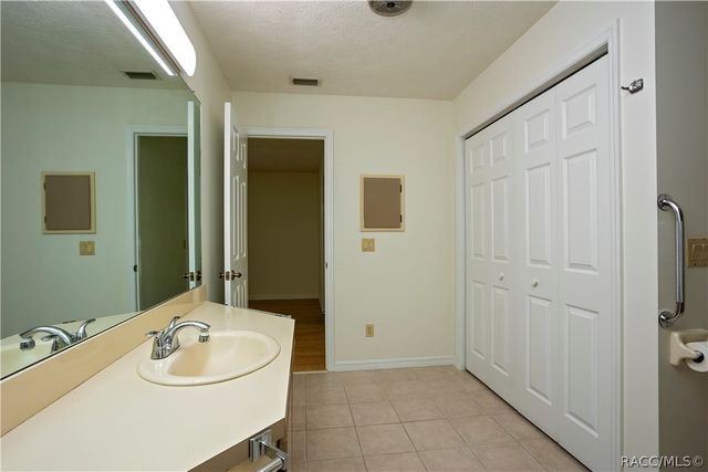 1600 Ivorywood Drive, Beverly Hills, FL 34465