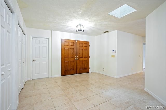 1600 Ivorywood Drive, Beverly Hills, FL 34465