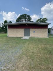 604 Hwy 3043, Opelousas, LA 70570