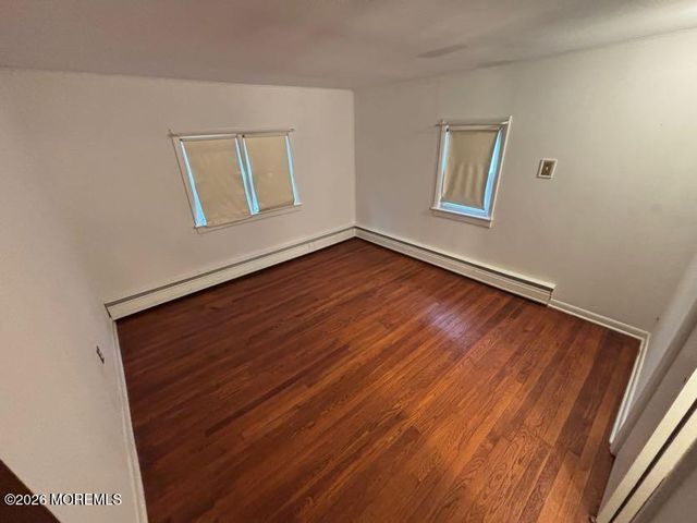 15 Cedar Street, New Egypt, NJ 08533