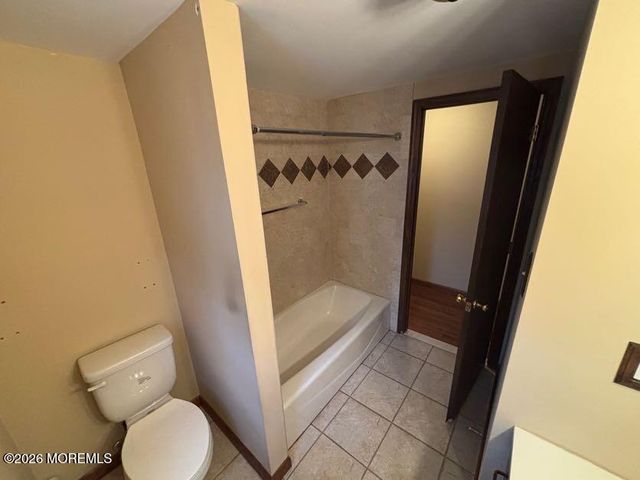 15 Cedar Street, New Egypt, NJ 08533