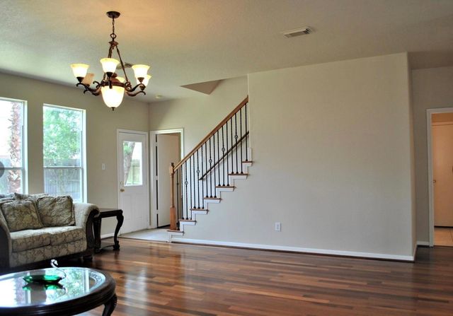 19438 Juniper Vale Circle, Houston, TX 77084