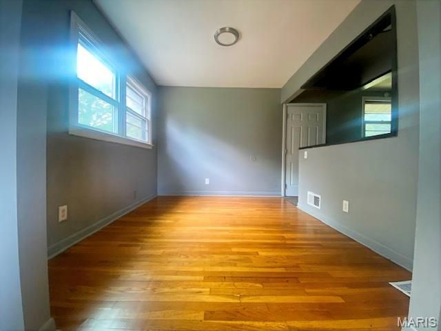 39 Bayview Drive, Ferguson, MO 63135