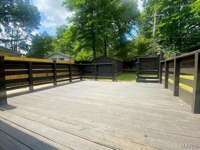 39 Bayview Drive, Ferguson, MO 63135