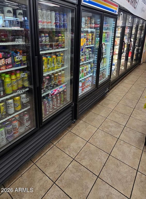 0000 W XXXXXXXXX Avenue, Phoenix, AZ 85015 — exterior