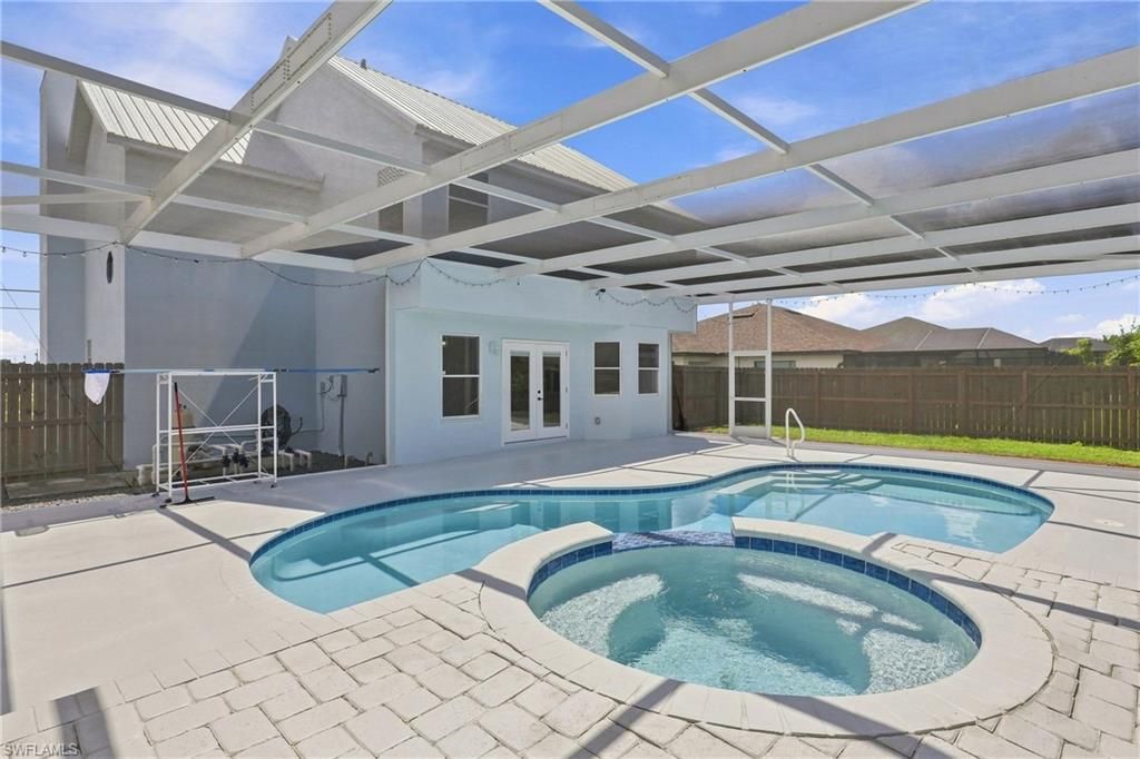 Image 30 of property listing at 1014 SW 15th AVE, Cape Coral, FL 33991