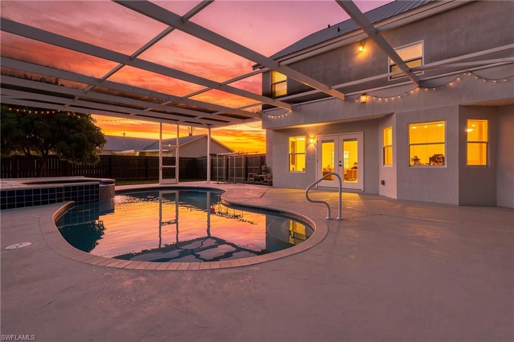 Image 33 of property listing at 1014 SW 15th AVE, Cape Coral, FL 33991