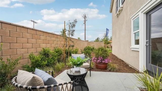 482 Baneberry Place, San Jacinto, CA 92582