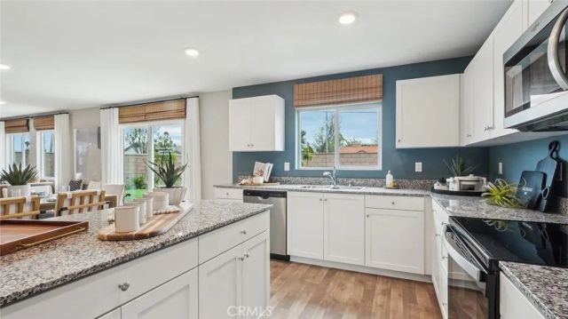 482 Baneberry Place, San Jacinto, CA 92582