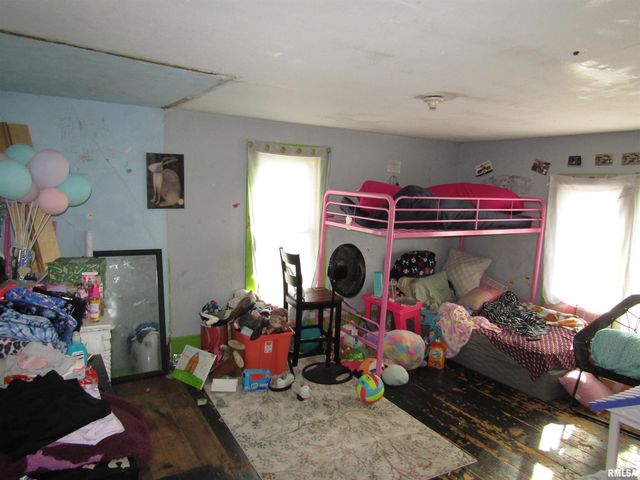 404 S 6TH Street, Cuba, IL 61427