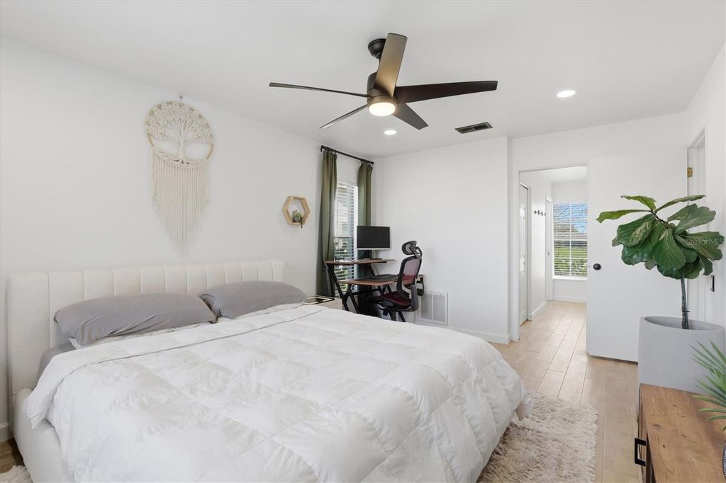 Image 32 of property listing at 3713 SARAZEN DRIVE, New Port Richey, FL 34655