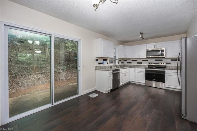 1346 Harvest Circle, Asheboro, NC 27203