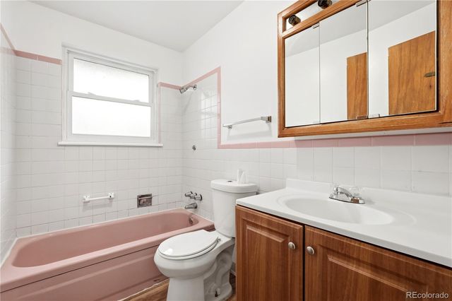 323 Fulton Street, Aurora, CO 80010