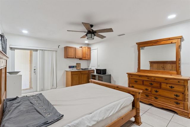 1756 TANGLEWOOD DRIVE, Kissimmee, FL 34746