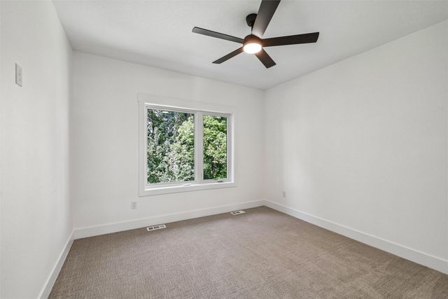 5312 173rd Street, Urbandale, IA 50263