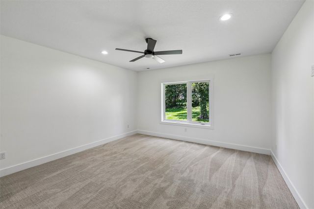 5312 173rd Street, Urbandale, IA 50263