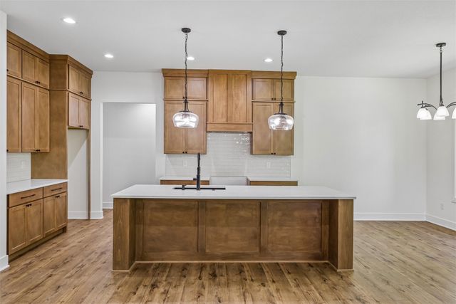 5312 173rd Street, Urbandale, IA 50263