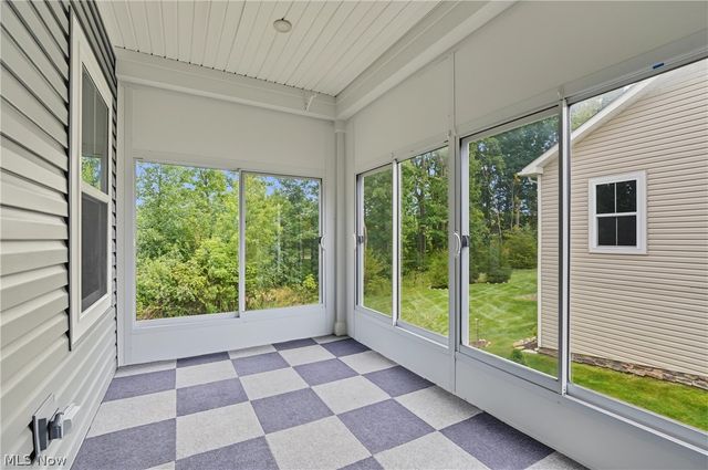 830 Sunrise Circle, Aurora, OH 44202