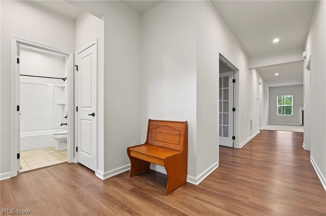 830 Sunrise Circle, Aurora, OH 44202