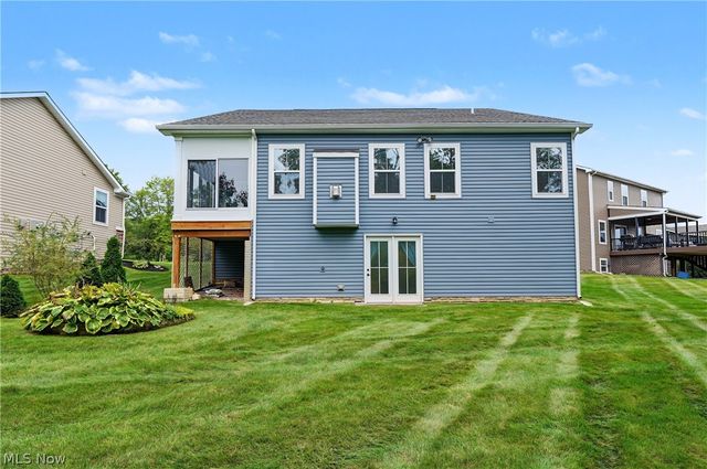 830 Sunrise Circle, Aurora, OH 44202